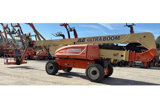 LIFT / JLG / 1250AJP 