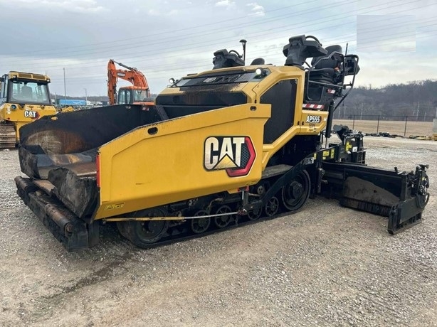 Pavimentadoras CATERPILLAR AP-555F