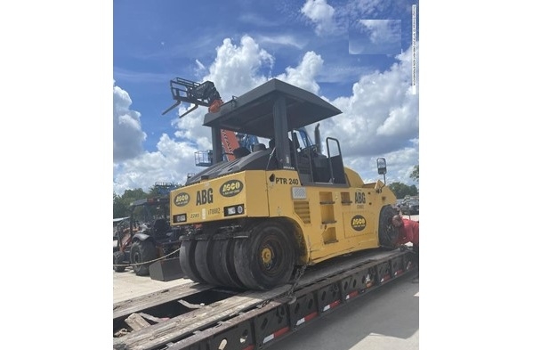 Compactadora Con Llantas Volvo PTR240 usada de importacion Ref.: 1778006414740815 No. 2