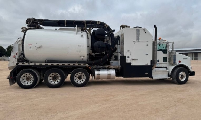 OFF ROAD TRUCK / KENWORTH / T800 