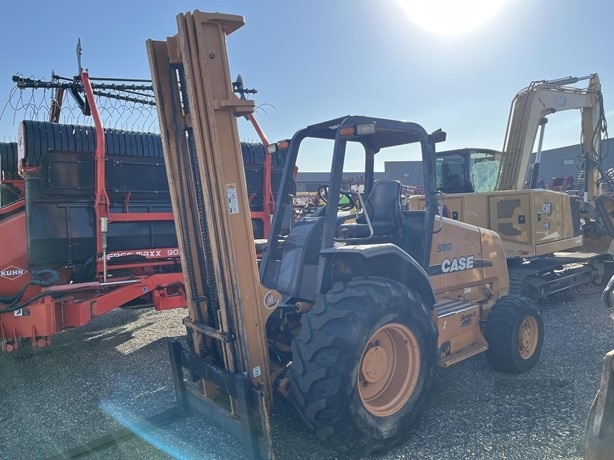 FREIGHTELEVATOR / CASE / 588G 