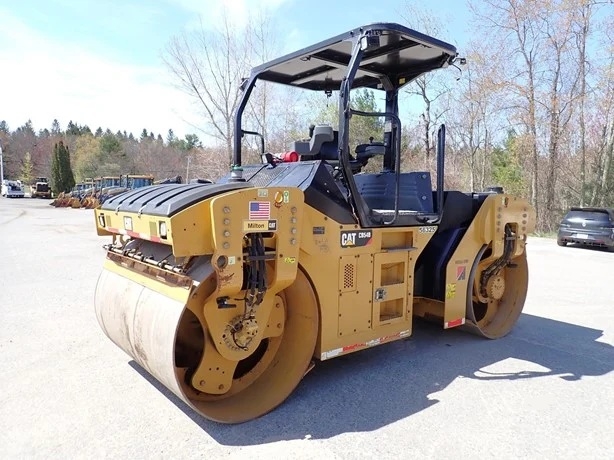 Compactadora Vibratoria Caterpillar CB54 de segunda mano Ref.: 1779743571030269 No. 3