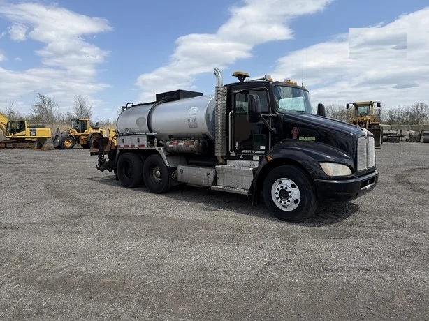 Petrolizadora Kenworth T300 en optimas condiciones Ref.: 1779820172536805 No. 3