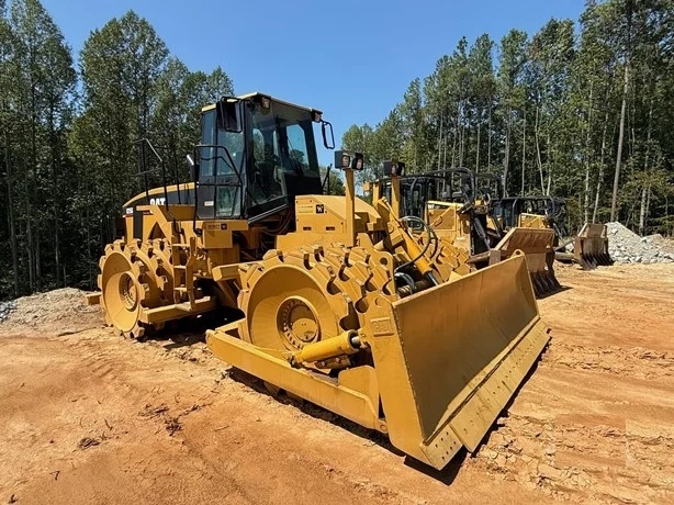 Soil Compactors Caterpillar 825G