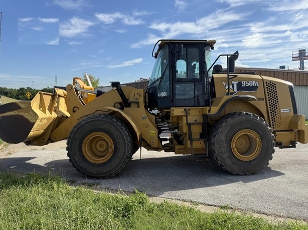 WHEEL LOADERS / CATERPILLAR / 950K 